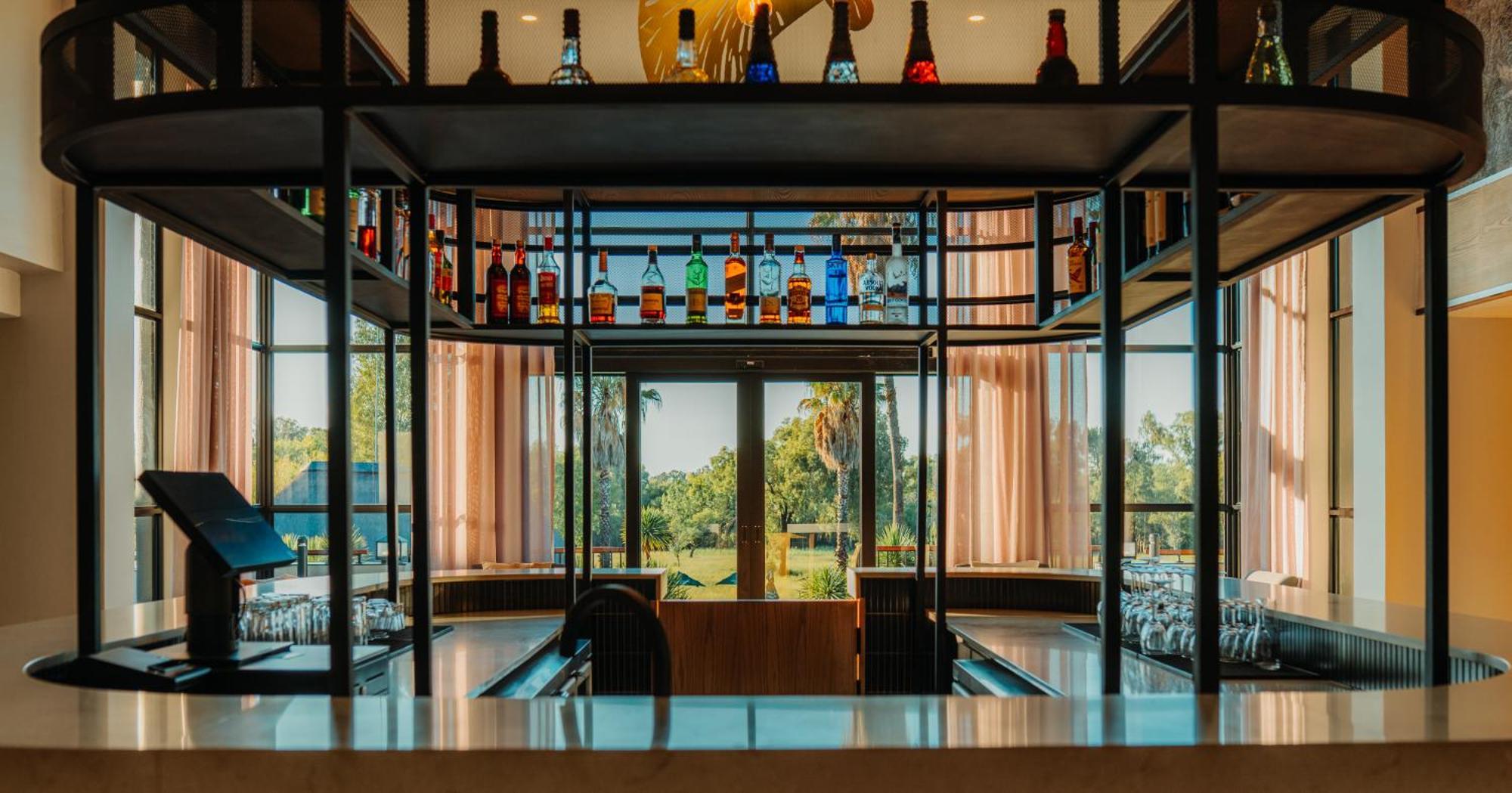 เอมเมอรัล รีสอร์ต แอนด์ คาสิโน Hotel Vanderbijlpark ภายนอก รูปภาพ