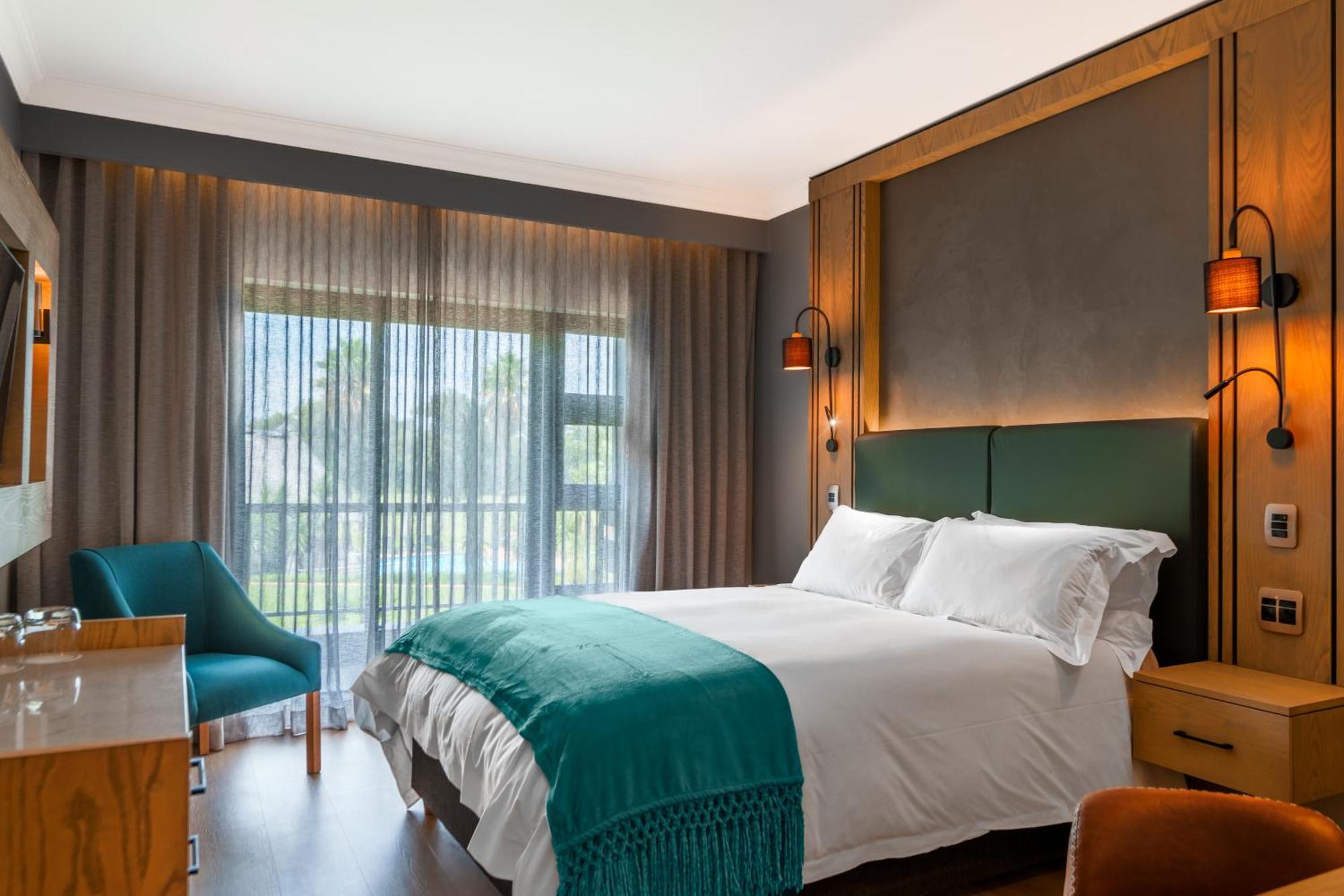 เอมเมอรัล รีสอร์ต แอนด์ คาสิโน Hotel Vanderbijlpark ภายนอก รูปภาพ